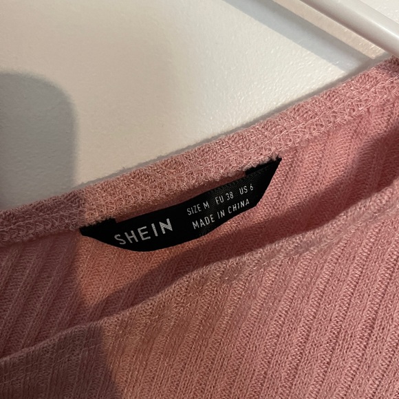 Pink crop top - Picture 3 of 3